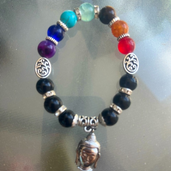 Handmade bracelet with dangling Buddha detail - Picture 1 of 1